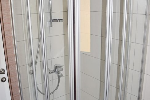 celay hotel 16