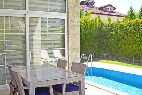 celay hotel 30