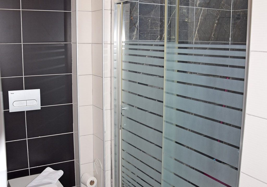 celay hotel villa.jpg11