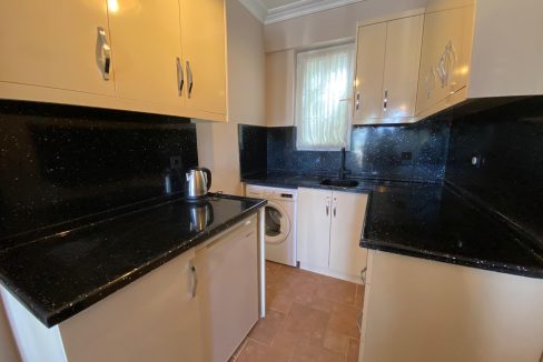 palm grove apartment.jpg12
