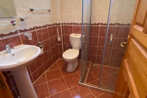 palm grove apartment.jpg8