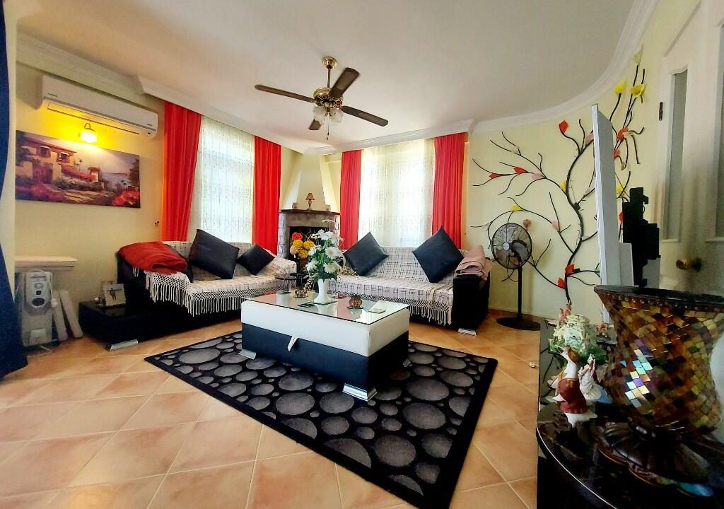 lesley villa new photos.jpeg10