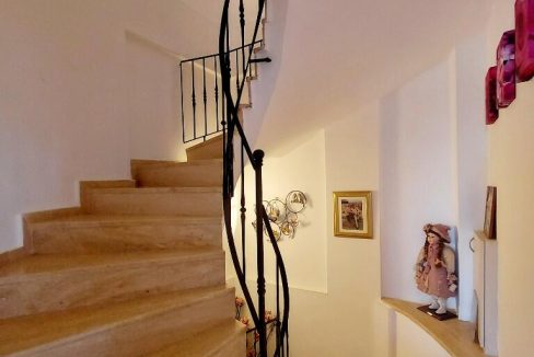 lesley villa new photos.jpeg12