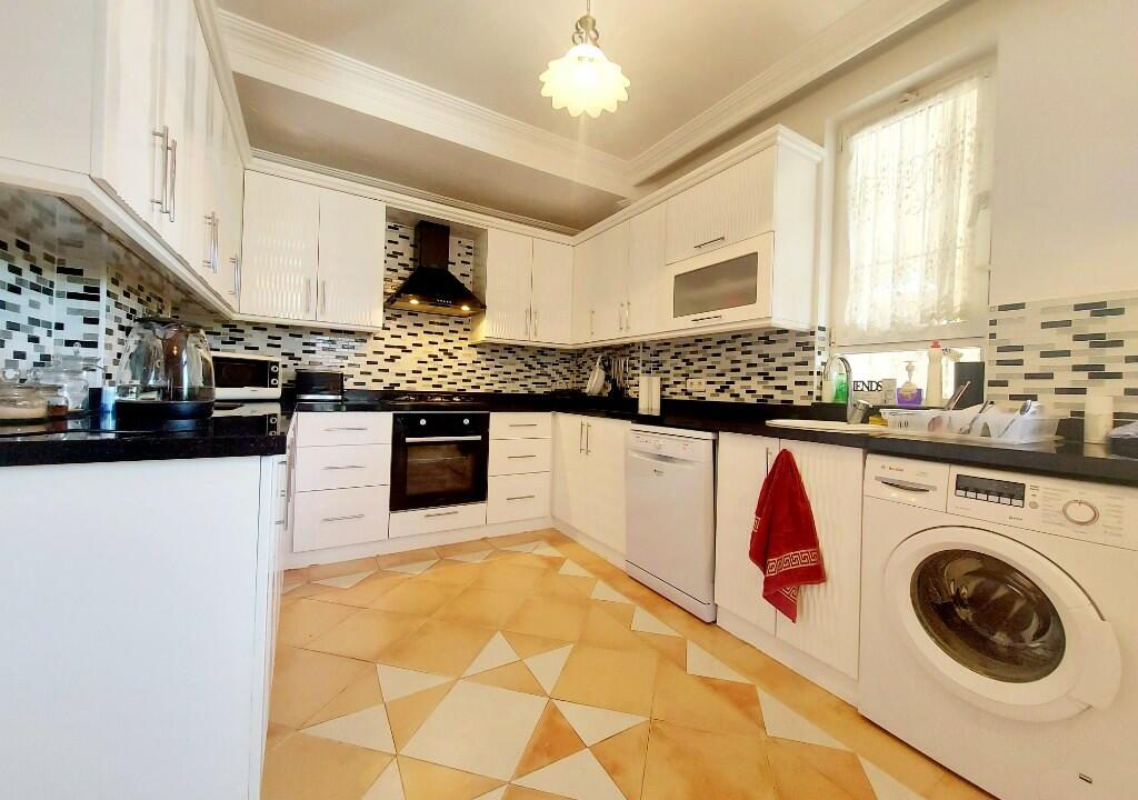 lesley villa new photos.jpeg6