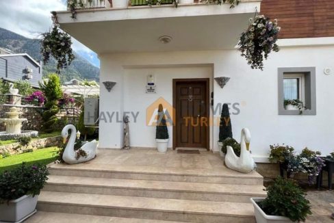 4 bedroom private villa for sale in Ovacik