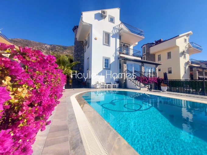 villa in upper ovacık