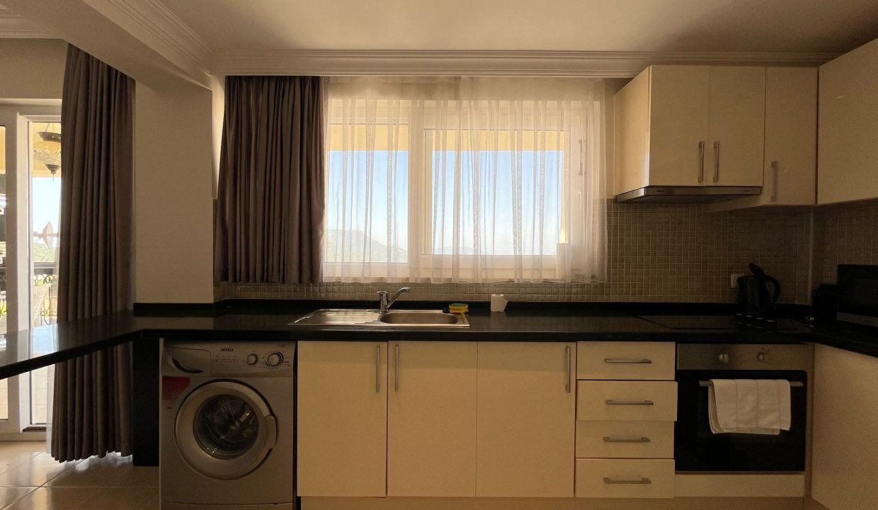 lisa apt 6