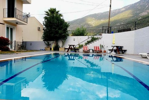 21.Pool